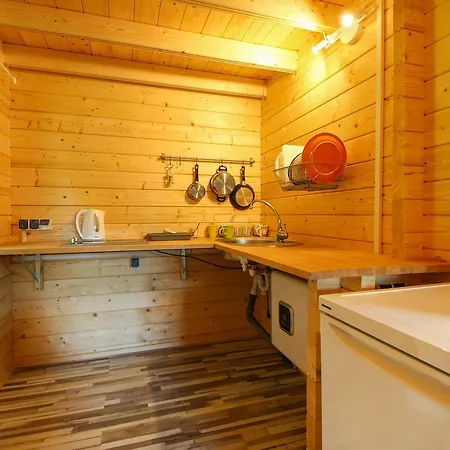 Bros Lodge