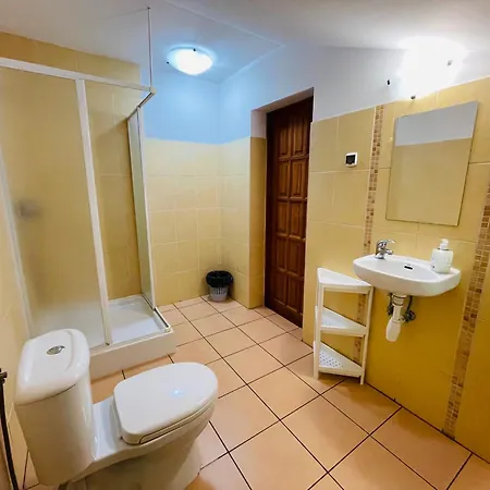 Bros Lodge